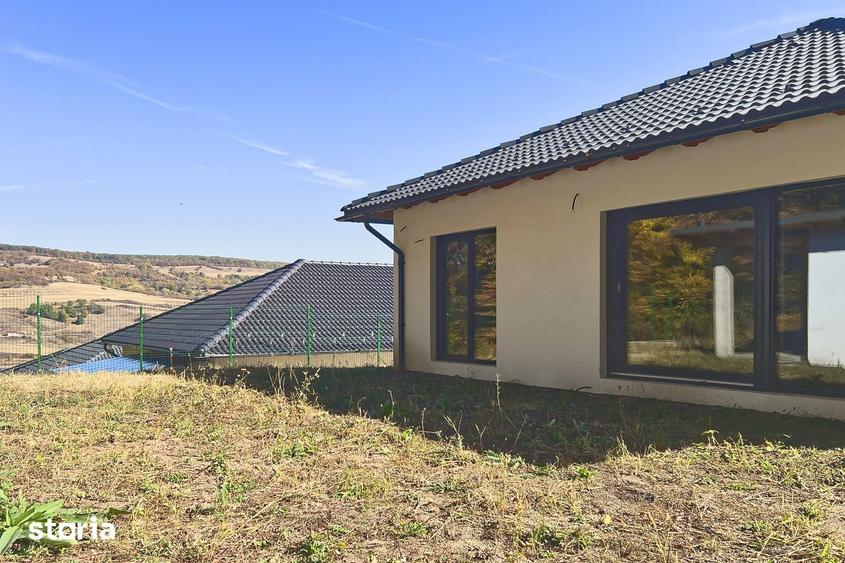Casă cu 4 camere cu Teren 500 Mp în Baciu