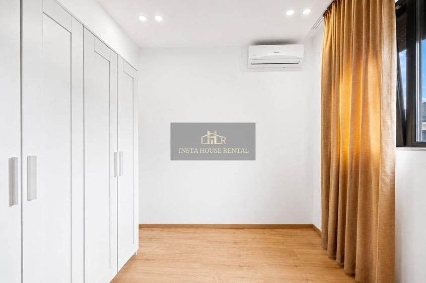 Casă individuală cu 5 camere cu Canalizare în Pipera