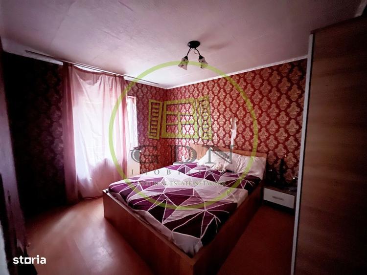 Apartament cu 3 camere decomandat în Brazda lui Novac