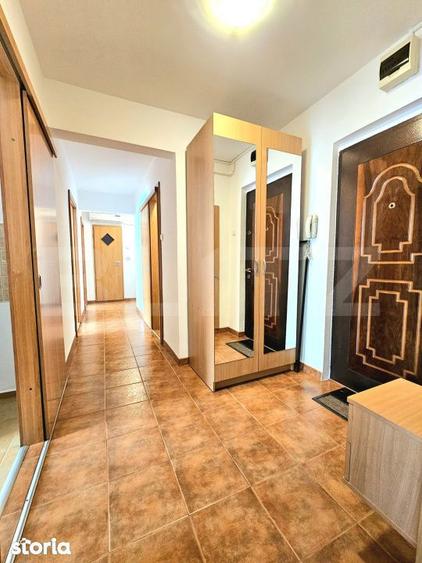Apartament cu 3 camere decomandat în Bucovina