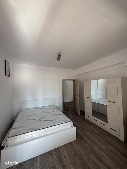 Apartament cu 2 camere în Apărătorii Patriei
