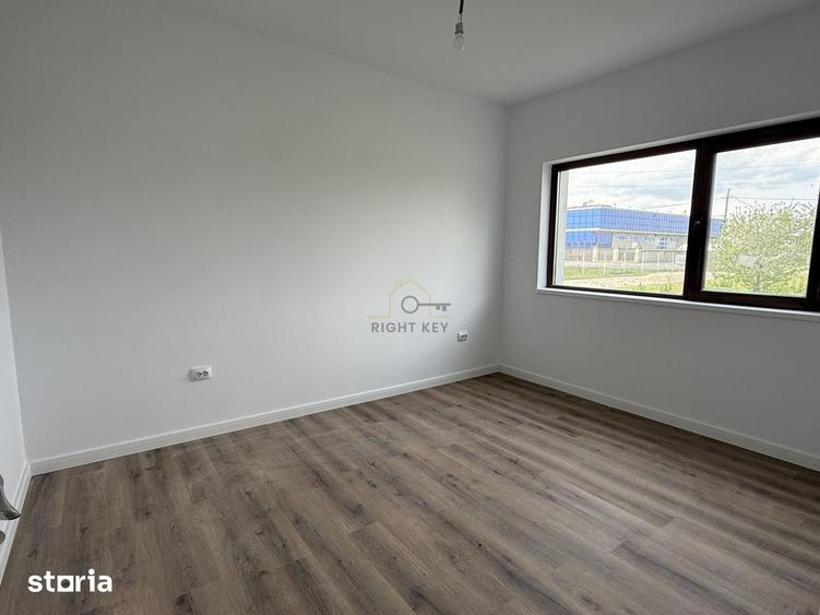 Casă cu 5 camere cu Teren 615 Mp în Dragomirești-Vale