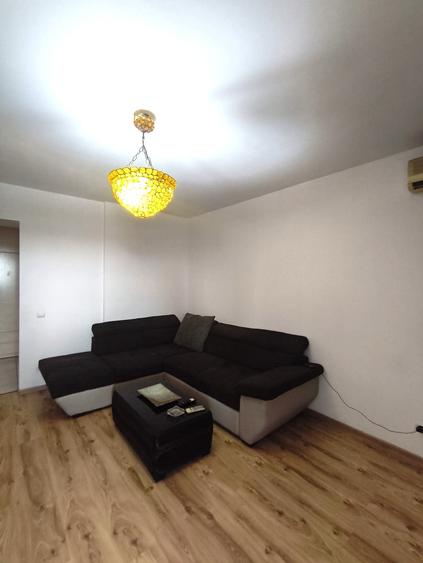 Apartament cu 2 camere decomandat în Vitan