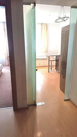 Apartament cu 2 camere decomandat în Vitan