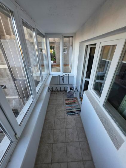 Apartament cu 4 camere decomandat, mobilat în Ultracentral