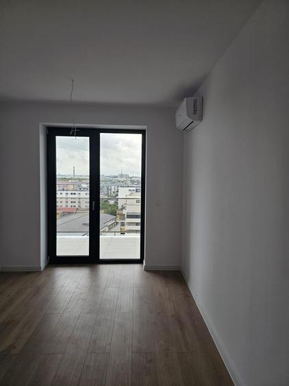 Apartament cu 2 camere decomandat în Theodor Pallady