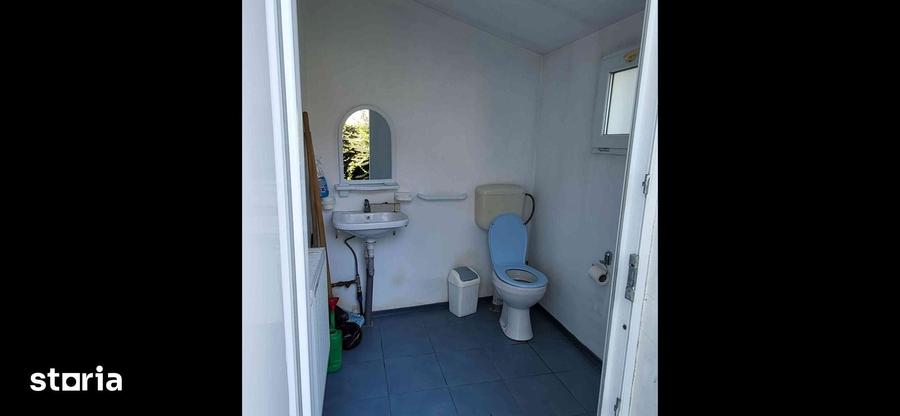 Spațiu comercial, de 25 mp, în Central