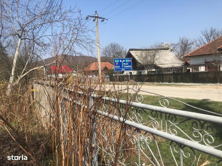 Casă cu 3 camere în Rădești