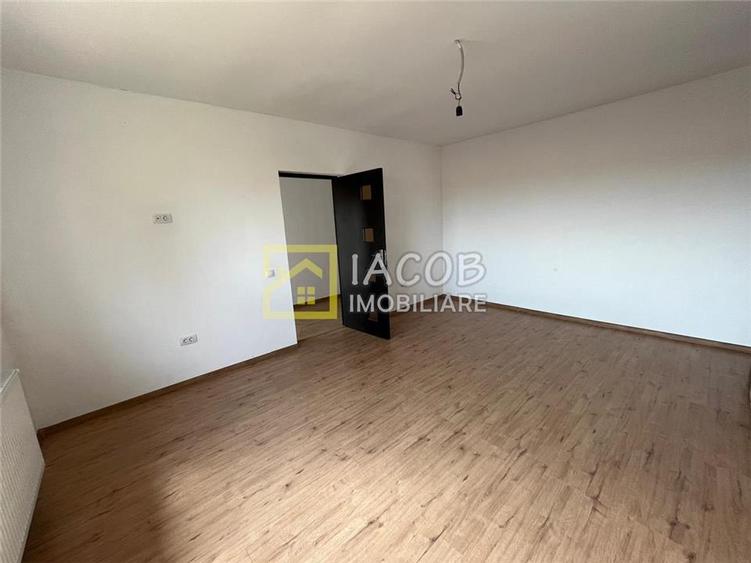 Casă individuală cu 3 camere cu Teren 1000 Mp în Bogdan Vodă