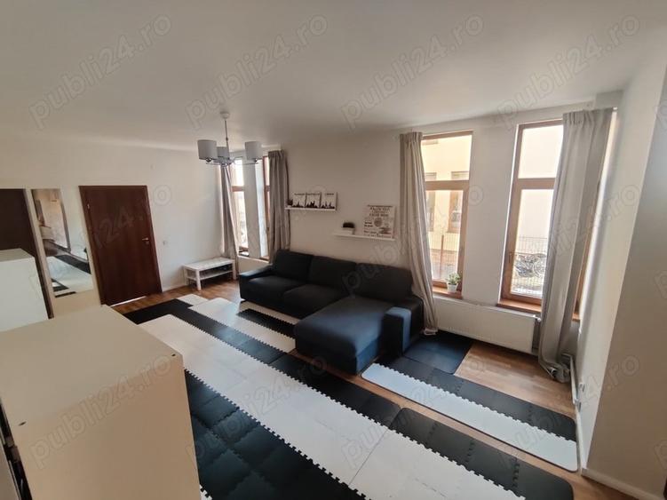 Casă cu 4 camere cu Teren 268 Mp în Central