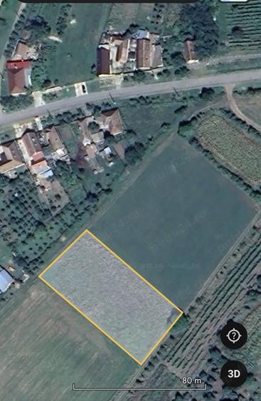 Teren de 3000 mp, în Mâsca