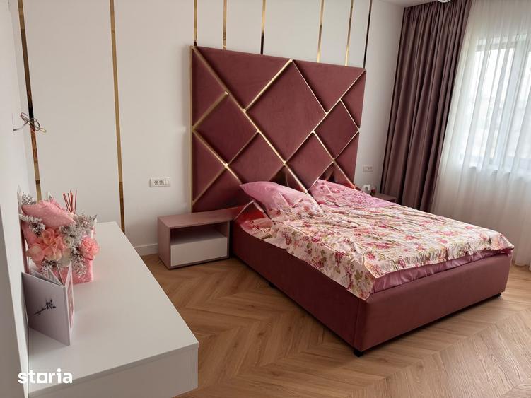 Casă cu 5 camere cu Teren 500 Mp în Central