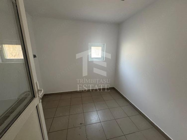 Spațiu comercial, de 200 mp, în Văcăresti