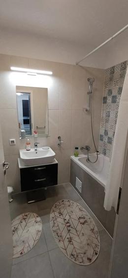 Apartament cu 2 camere decomandat, mobilat în Circumvalațiunii