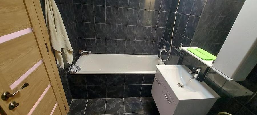 Apartament cu 2 camere decomandat în Basarabia
