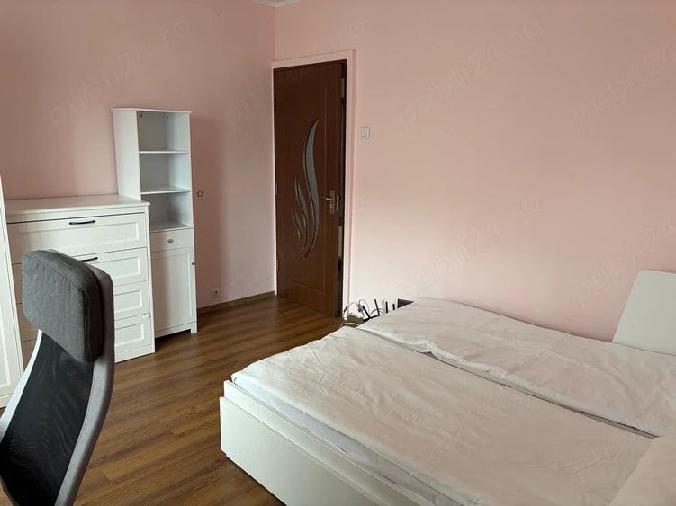 Apartament cu 3 camere decomandat în Central
