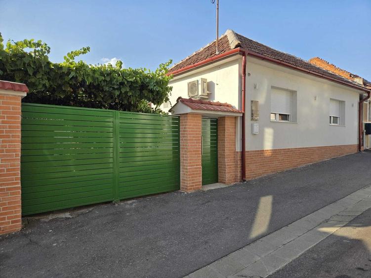 Casă cu 4 camere în Băile Felix