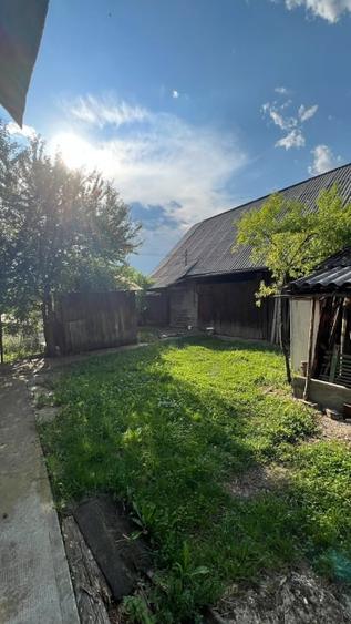 Casă individuală cu 5 camere cu Teren 2000 Mp în Dumitra