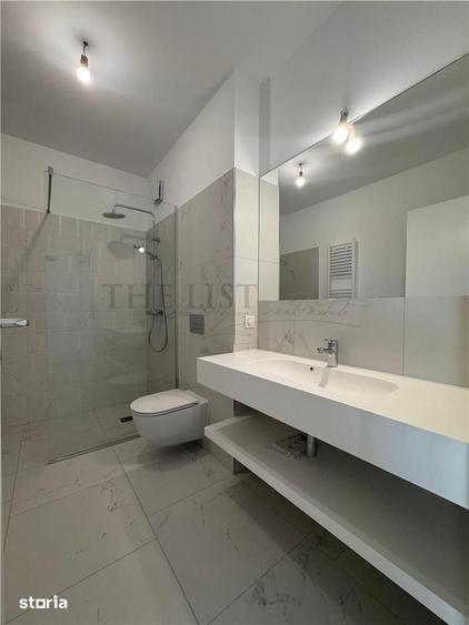 Apartament cu 3 camere în Băneasa