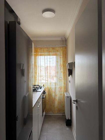 Apartament cu 3 camere decomandat în Șagului