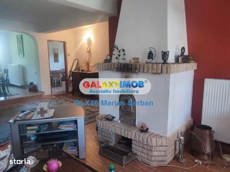 Casă cu 4 camere cu Teren 3657 Mp în Valea