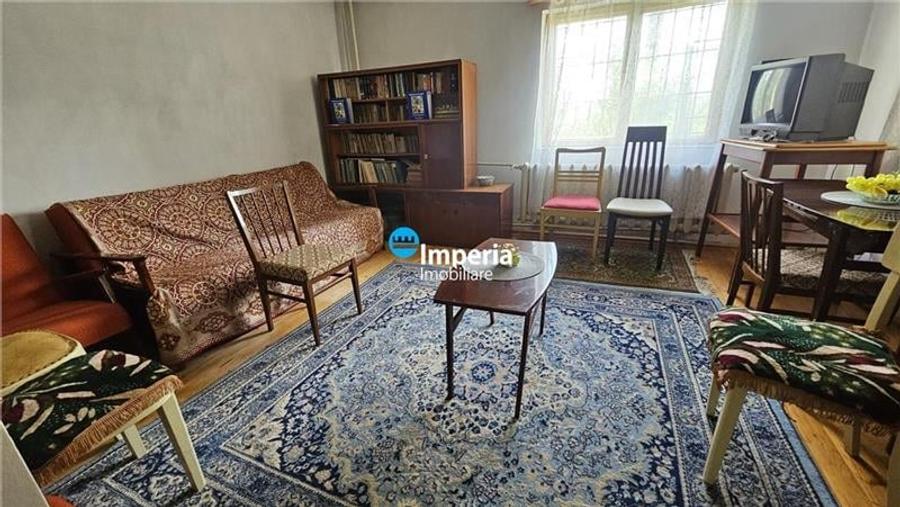 Casă individuală cu 3 camere cu Canalizare în Copou