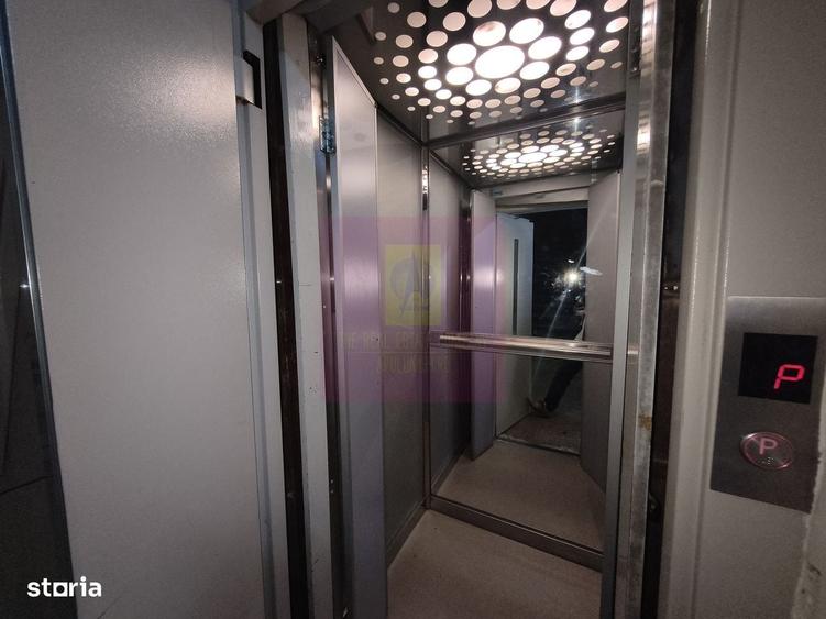 Apartament cu 3 camere decomandat în Colentina