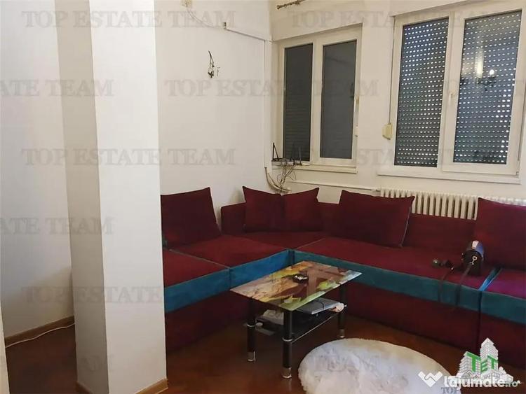 Apartament cu 3 camere decomandat, mobilat în Central