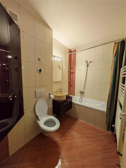 Apartament cu 2 camere decomandat, mobilat în Avantgarden
