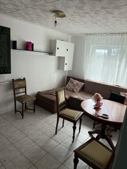 Apartament cu 4 camere în Ferentari