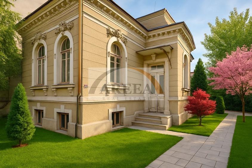 Casă individuală cu 12 camere cu Canalizare în Dacia