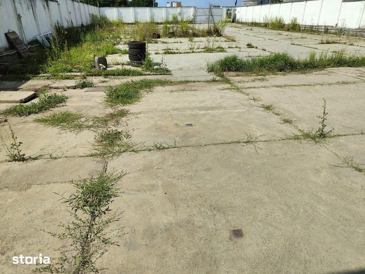 Spațiu comercial, de 180 mp, în Bartolomeu