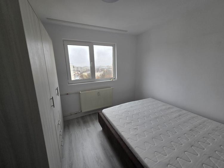 INCHIRIEZ : Apartament 2 camere, renovat 2026 - 1