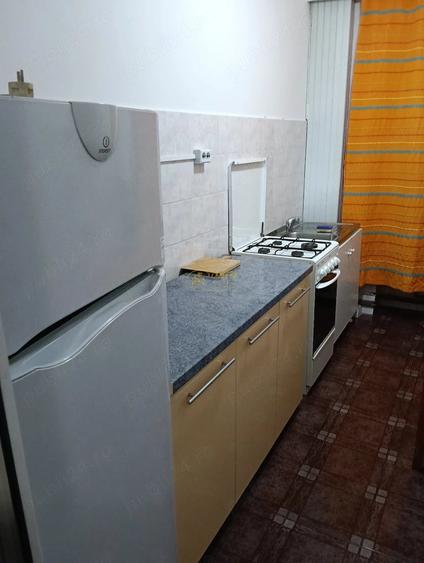 Garsonieră decomandată în Gară
