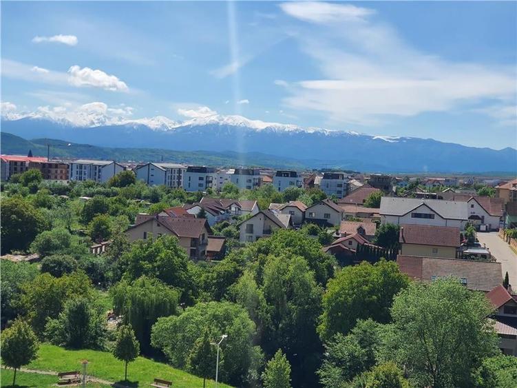 Apartament cu 2 camere semidecomandat, mobilat în Vasile Aaron