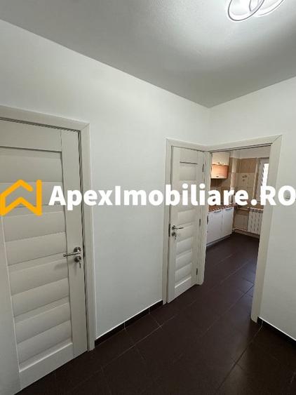 Apartament cu 2 camere semidecomandat, mobilat în Crângași