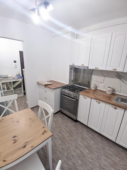 Apartament cu 3 camere semidecomandat în Gheorgheni