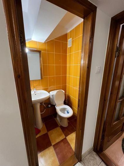 Apartament cu 3 camere decomandat în Ștefan cel Mare