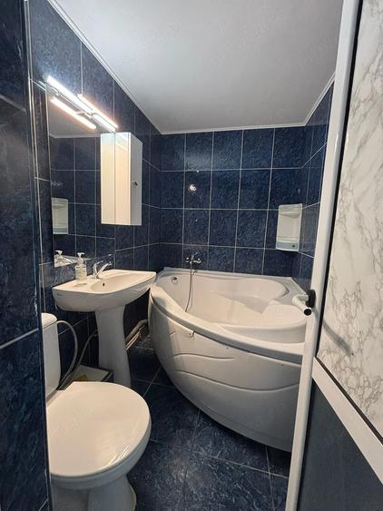 Apartament cu 3 camere decomandat în Zimbru