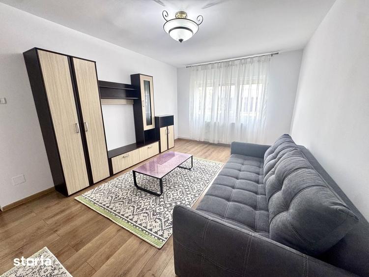 Inchiriez apartament 2 camere, Micalaca, Zona 300 - 11