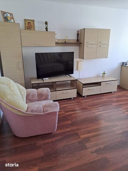 Apartament cu 2 camere decomandat în Cetate