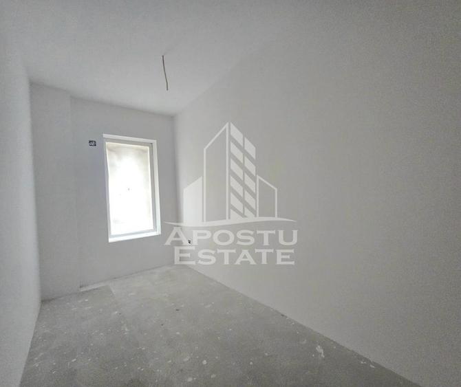 Apartament cu 2 camere semidecomandat în P-ța Unirii