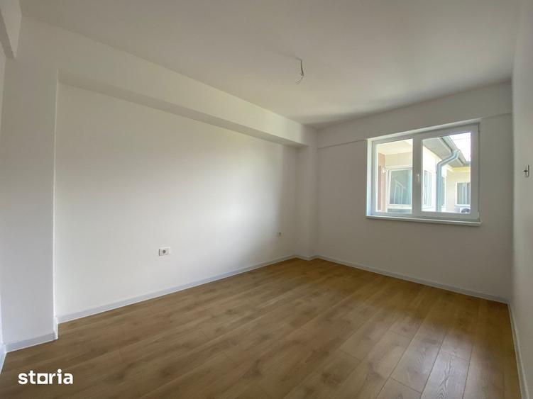 Apartament cu 3 camere în Gherăiești