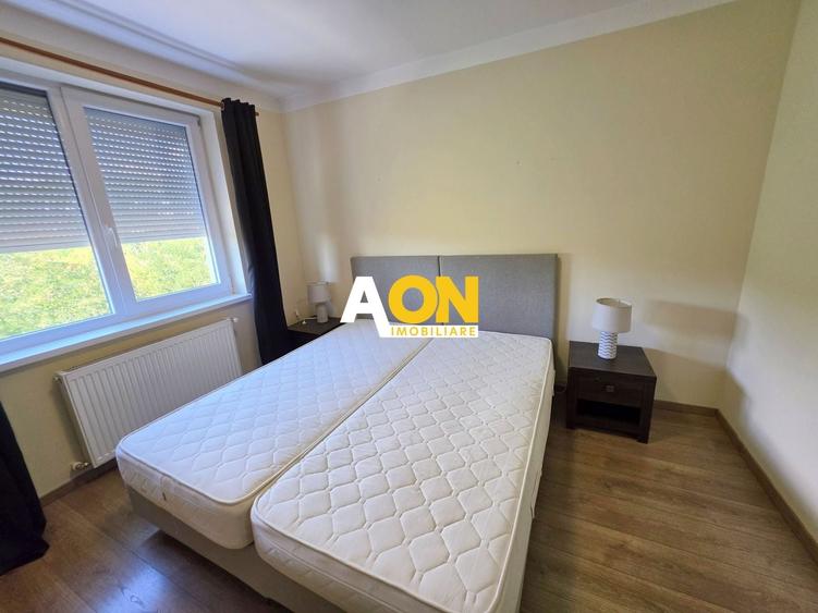 Apartament cu 3 camere decomandat, mobilat în Cetate