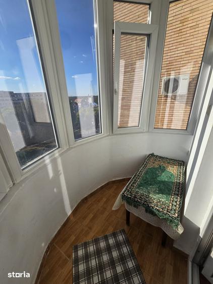 Apartament cu 2 camere decomandat în Intim