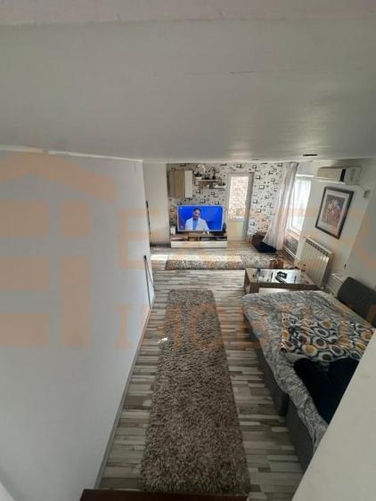 Apartament cu 2 camere decomandat, mobilat în Ultracentral