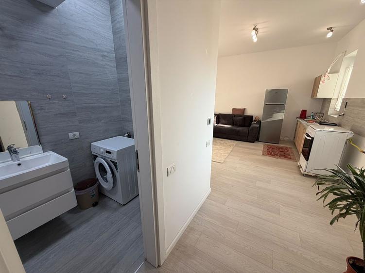 Apartament cu 2 camere decomandat în Națiunile Unite