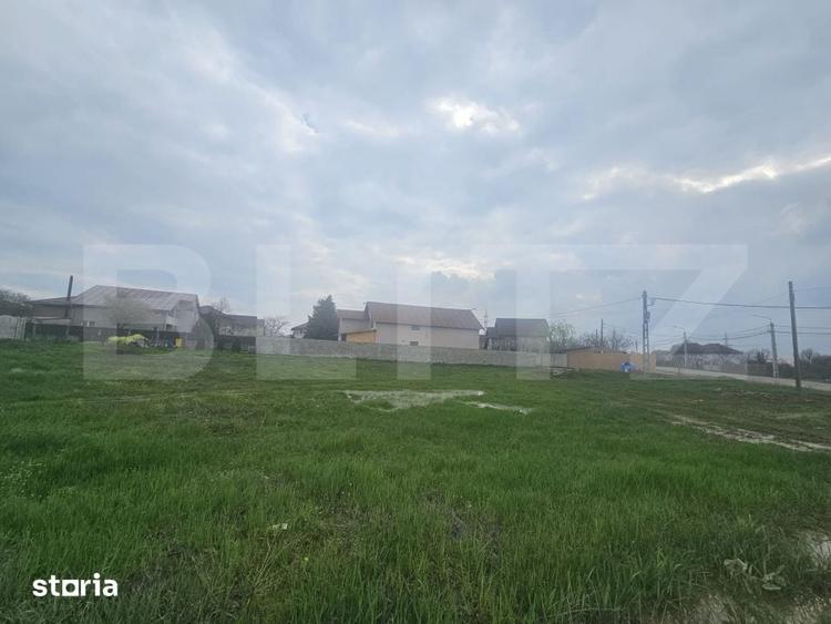 Teren de 700 mp, în Șimnicu de Sus