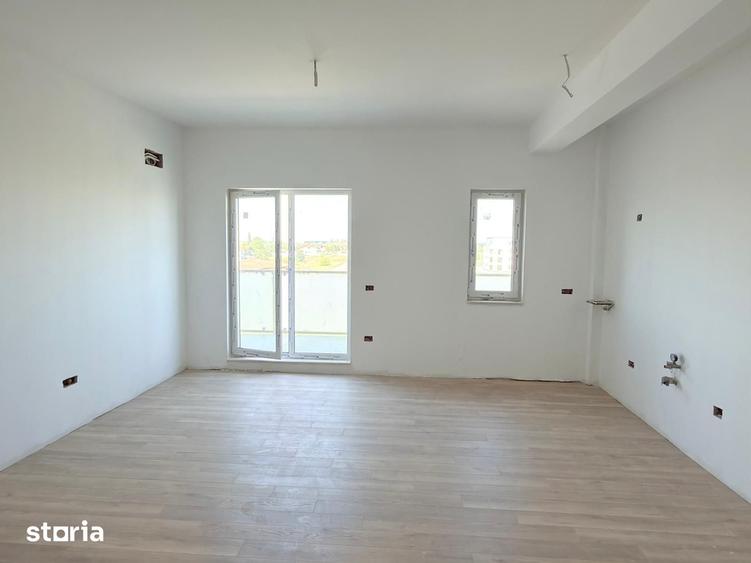 Apartament cu 3 camere în Torontalului