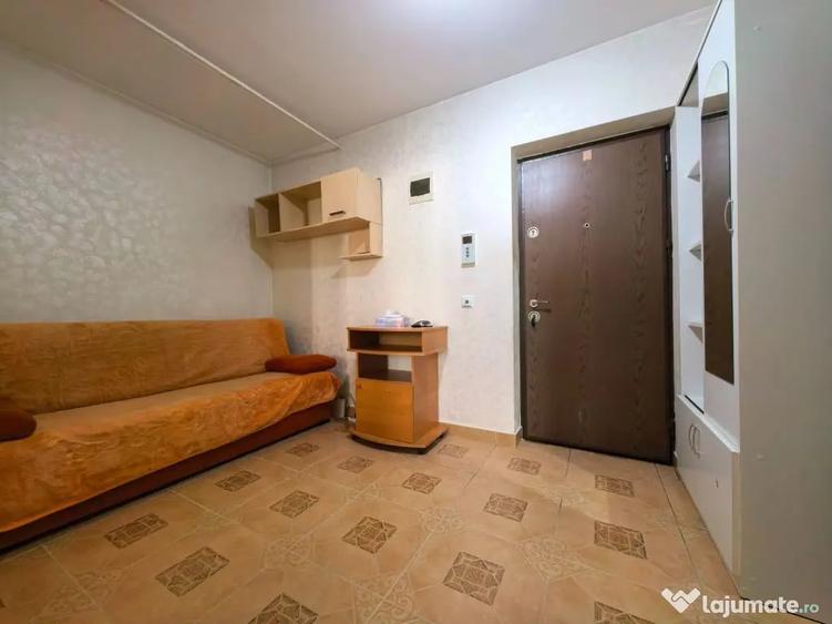 Garsonieră decomandată în Bucium